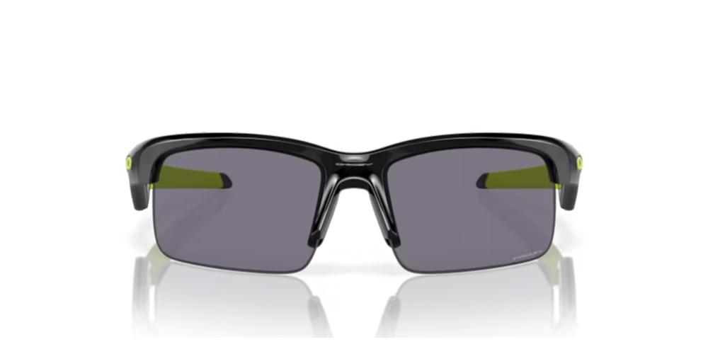 Oakley CAPACITOR JUNIOR OJ 9013 Occhiali da sole 901301